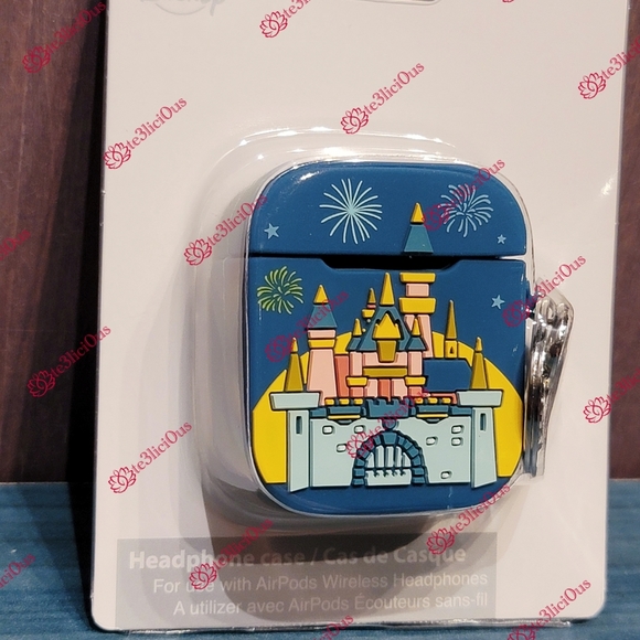 DISNEYLAND SLEEPING BEAUTY CASTLE AIRPOD - Picture 4 of 5
